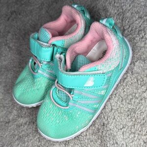 Kids Mint & Pink Athletic Sneakers - Unbranded
